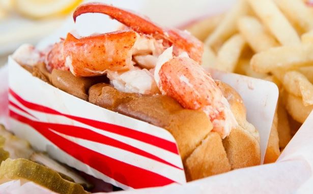 Bob's Clam Hut Roll.JPG