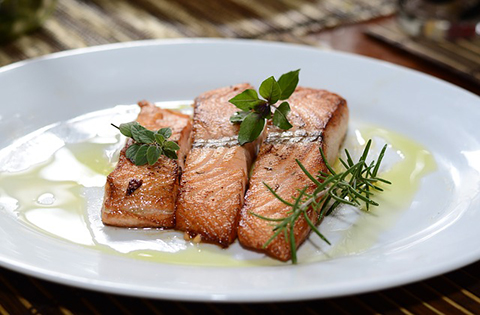 Salmon plated 480x315.jpg