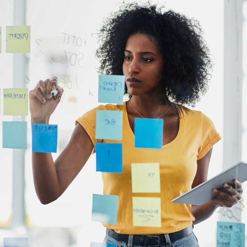 admin professional identifying career goals