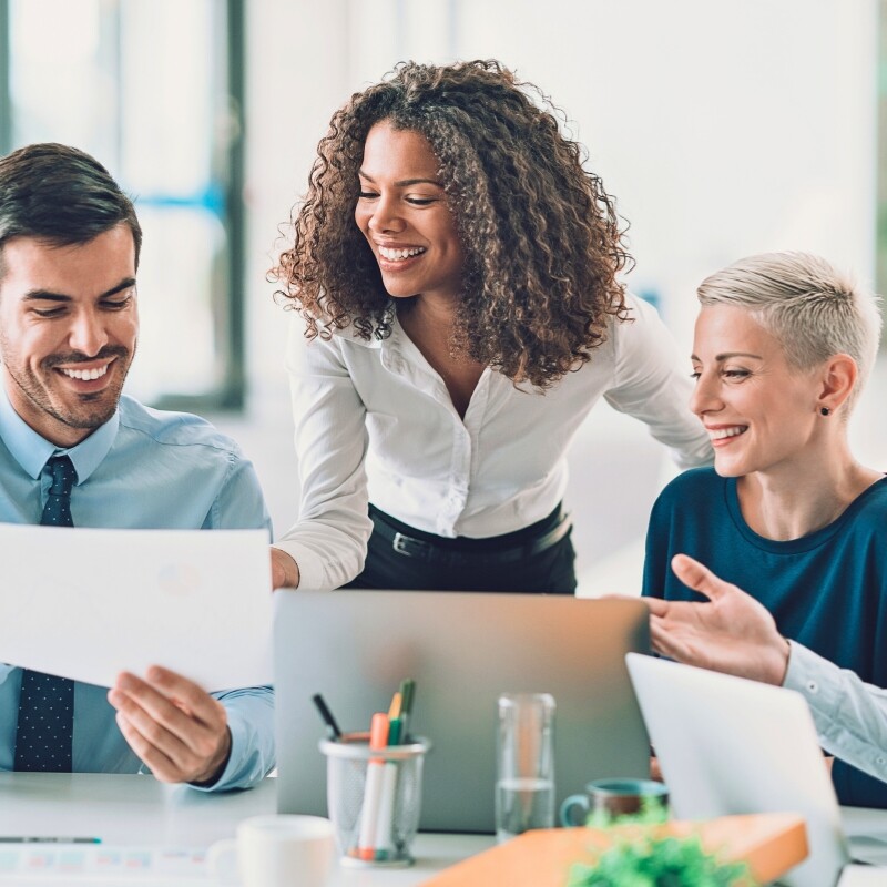 executive assistant collaborating with nonprofit leaders