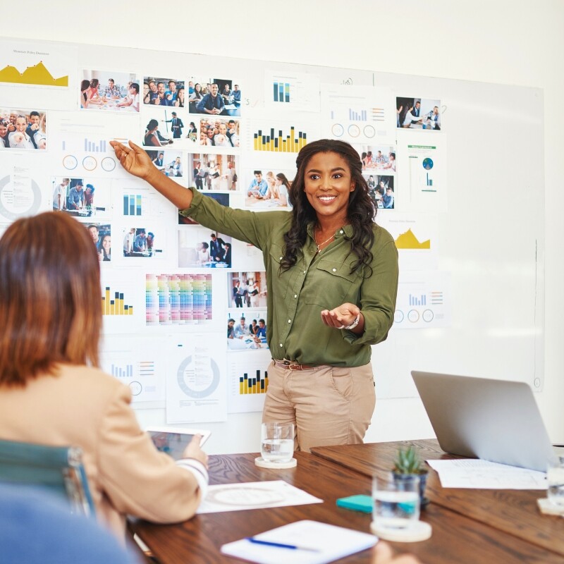 project manager presenting to coworkers