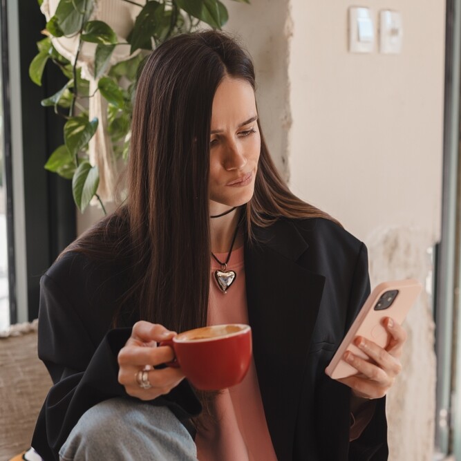 Confused and puzzled brunette woman