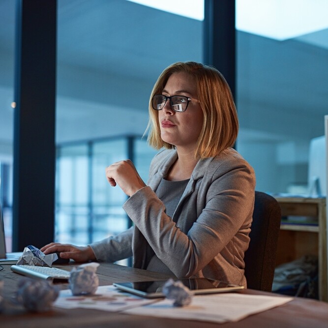 Admin professional summarizing key highlights and updates for her executive