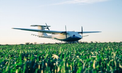 Pyka_Pelican_Spray_drone