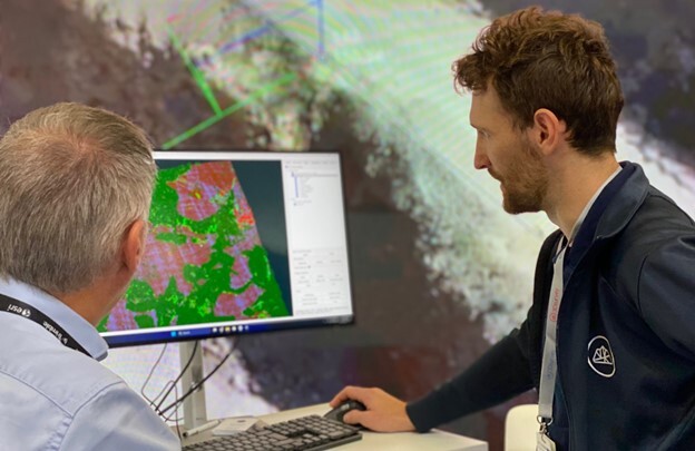 Live demo presentation of 3Dsurvey software.