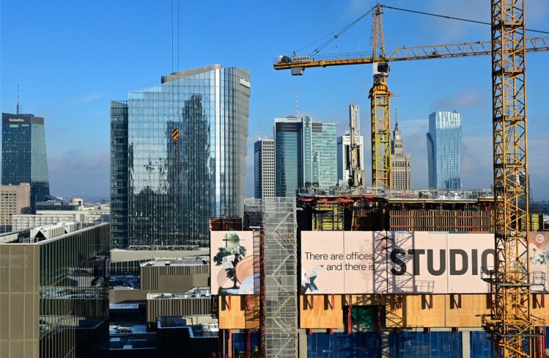 Skyscraper under construction in city
