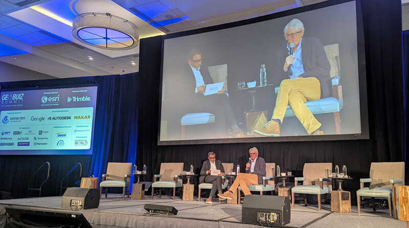 Sanjay Kumar, CEO Geospatial World, talks with Harold Goddijn, CEO at TomTom