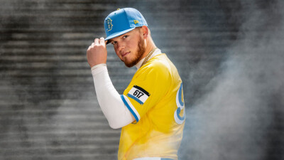 Baseball: Boston Strong Uniform Reveal 