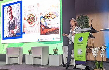 AECOC Seafood Sector Head Angels Segura giving a presentation about the associations new report on seafood.