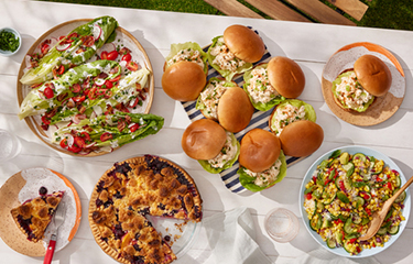 Blue Apron's Summer Crab Picnic.