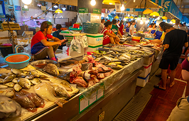 A seafood market in Hainan, China.
