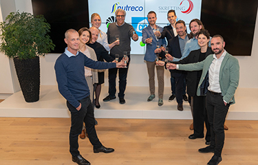 From left to right: Neil Townend, Klaas Puul, Willem van der Pijl, Shrimp Insights, Erol Bektes, Albert Heijn, Jose Villalon Nutreco, Jan Bootsman, Klaas Puul, Carlos Miranda, Skretting Ecuador, Peter and Alfonso Grunauer, Cofimar, Michel van Spankeren, Protix, Laura Jungman Albert Heijn, Leontien Smal, Klaas Puul, Frederique Glazener, Albert Heijn, Emiel Beekwilder, Albert Heijn, Johan Brouwer, Veramaris.