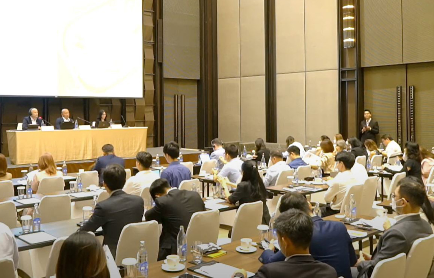 Thai Union CEO Thiraphong Chansiri presenting the company's Q1 2024 results.