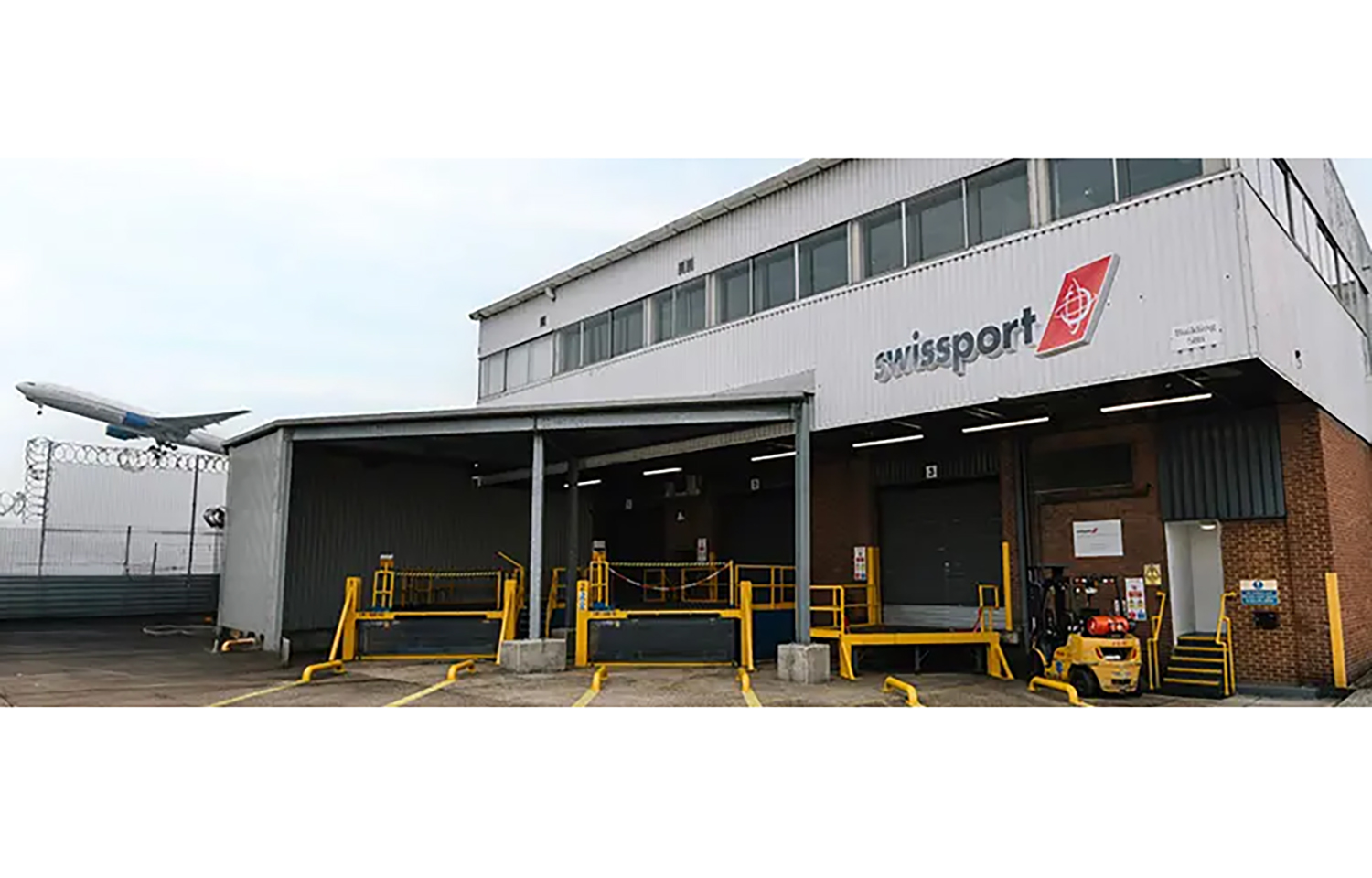Swiss aviation firm opens 30,000-ton perishables center at Heathrow Airport