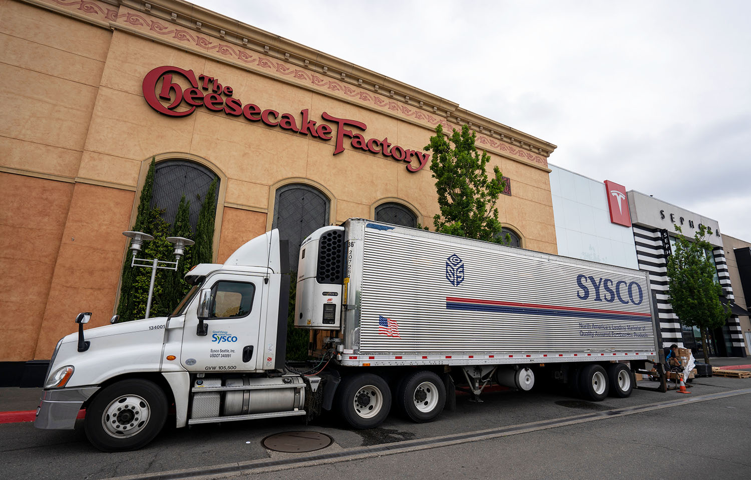 Sysco responds to Huffman's inquiry, vows to cease purchasing seafood from  Chishan Group