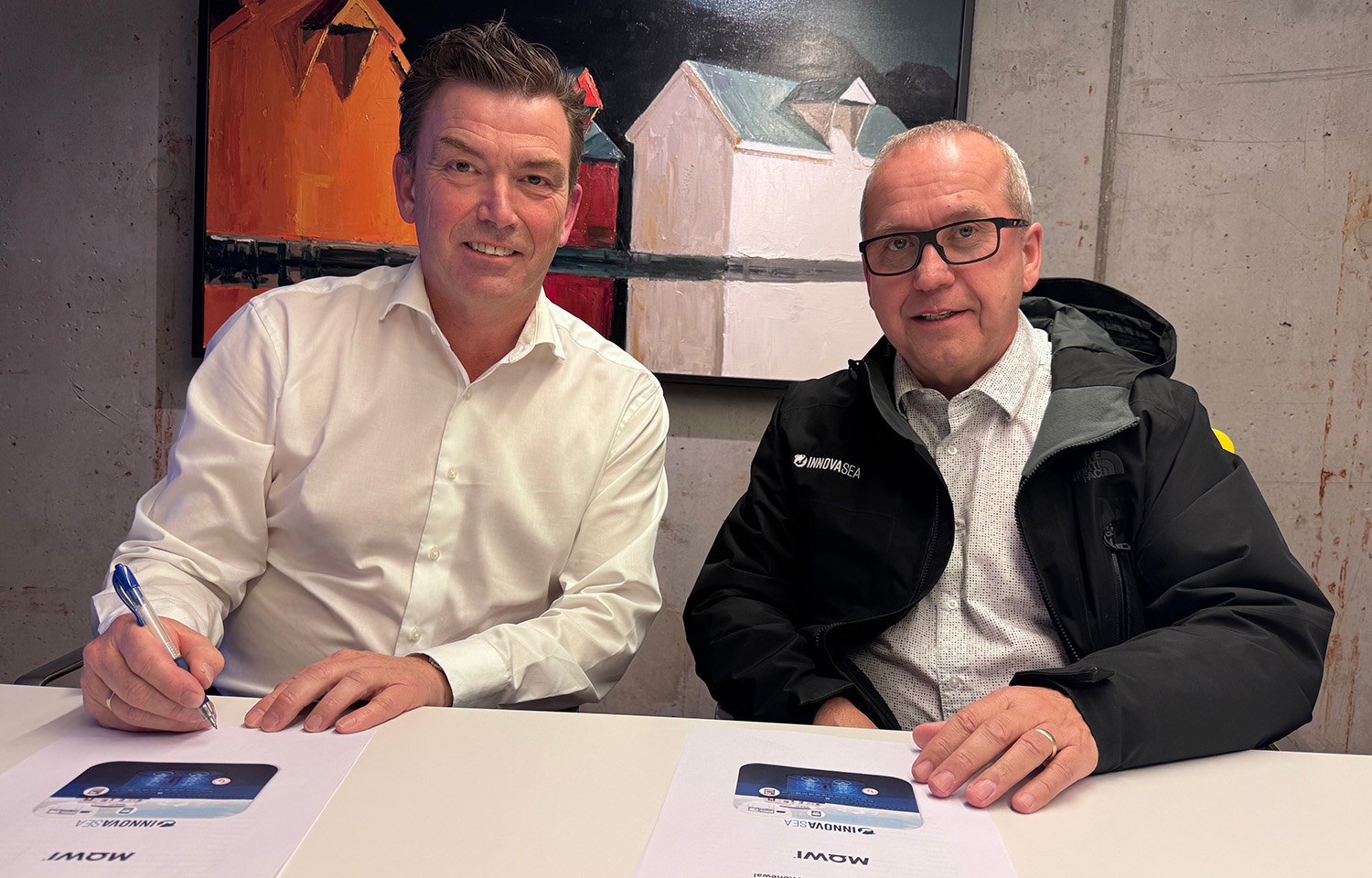 Innovasea VP Tim Stone and Mowi Group IT Manager of Feed and Farming Arnt Mjøen