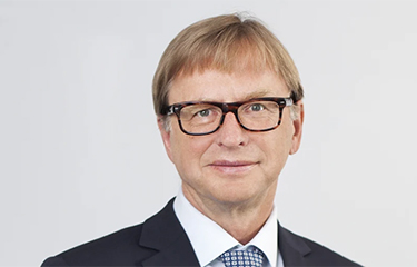 Cermaq CEO Geir Molvik is stepping down.