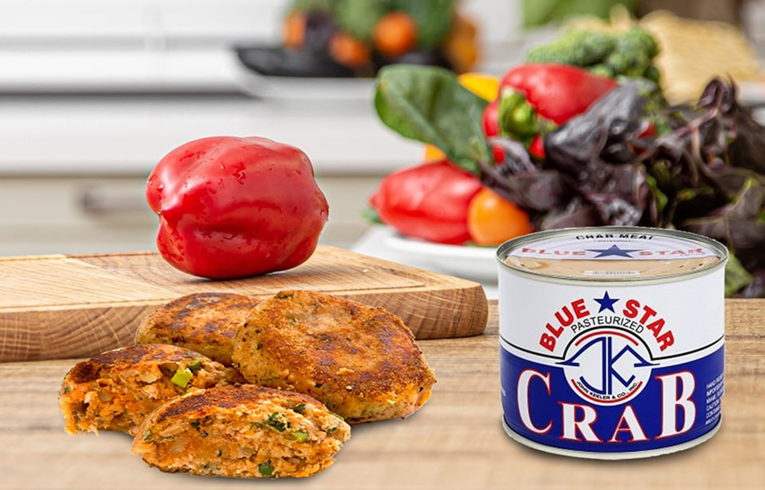A can of Blue Star pasteurized crab meat