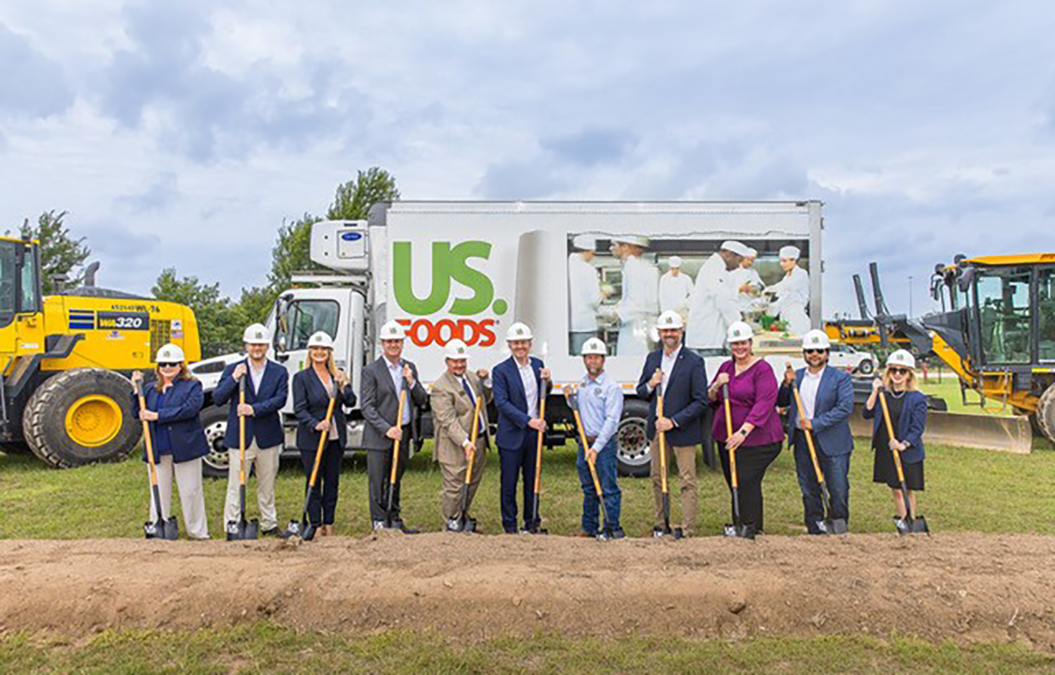 US Foods employees breaking ground on the firm's Texas expansion