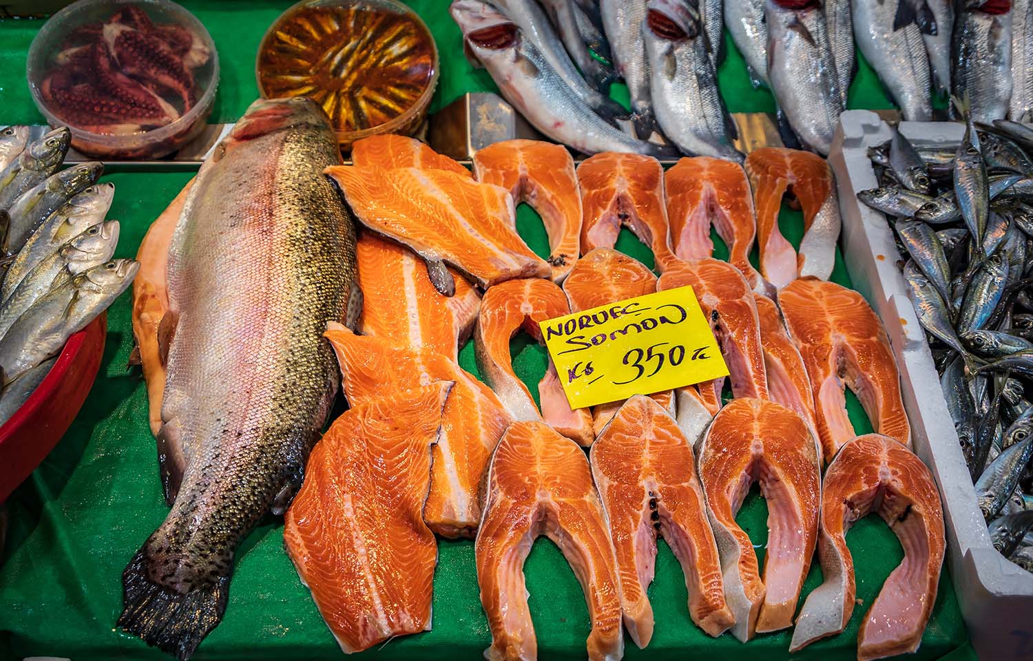 Norway's seafood export value declined in August 2025, but exports to China  spike | SeafoodSource