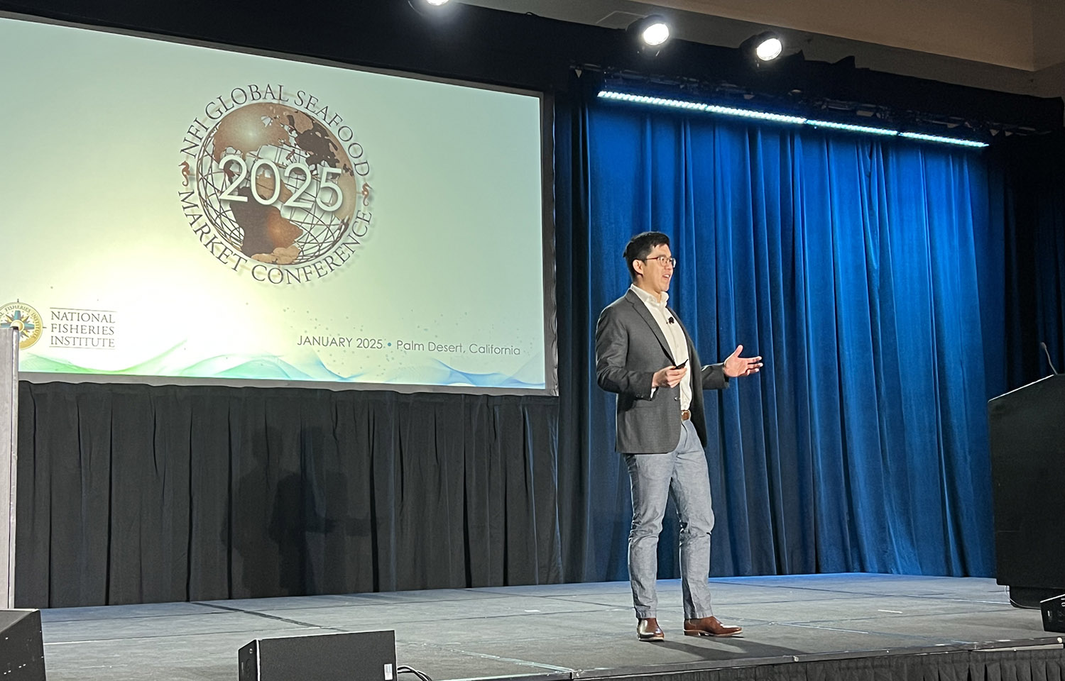 Manolin Co-Founder and CEO Tony Chen presenting at the 2025 Global Seafood Market Conference