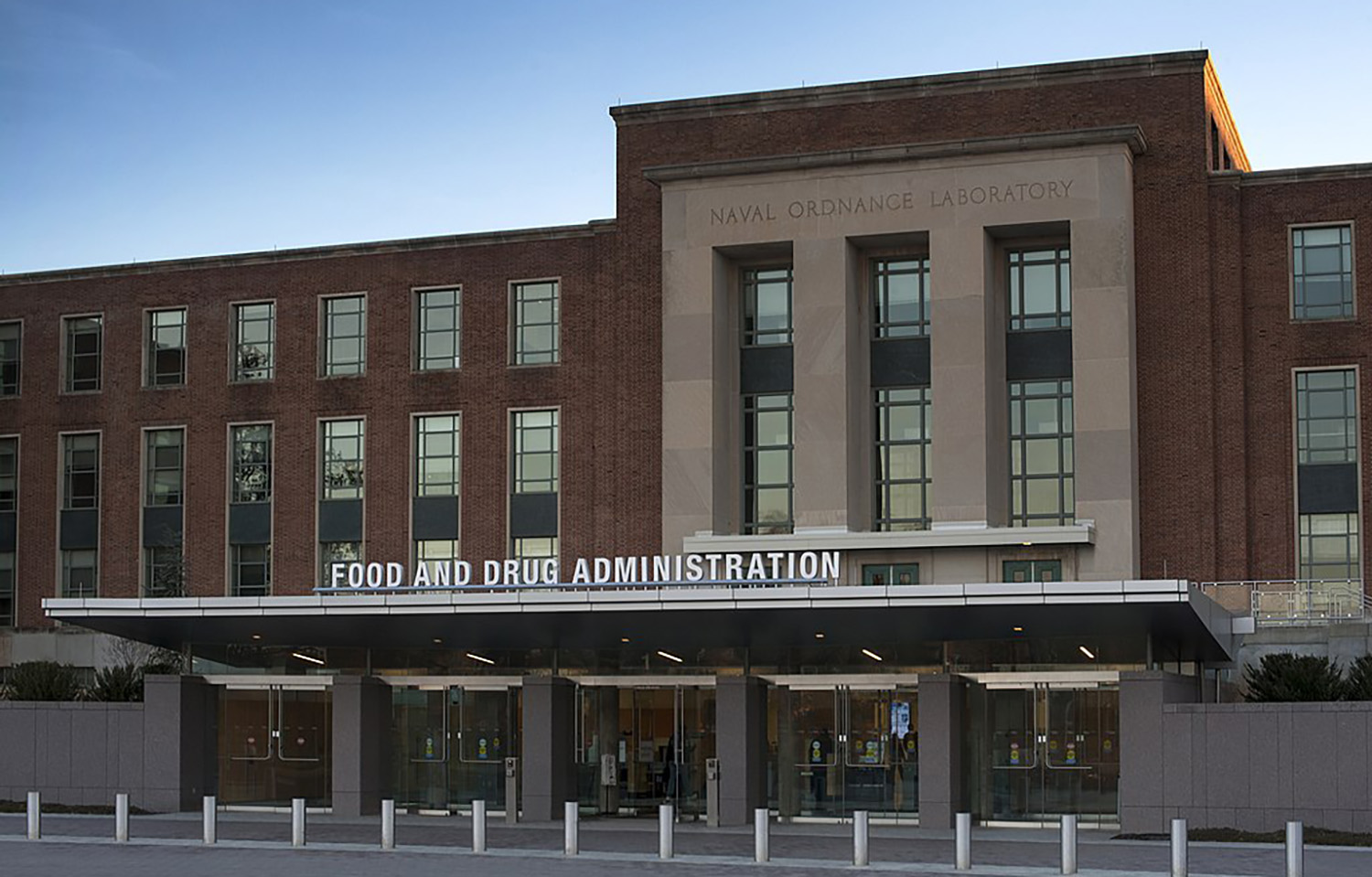 An exterior shot of the U.S. Food and Drug Administration building