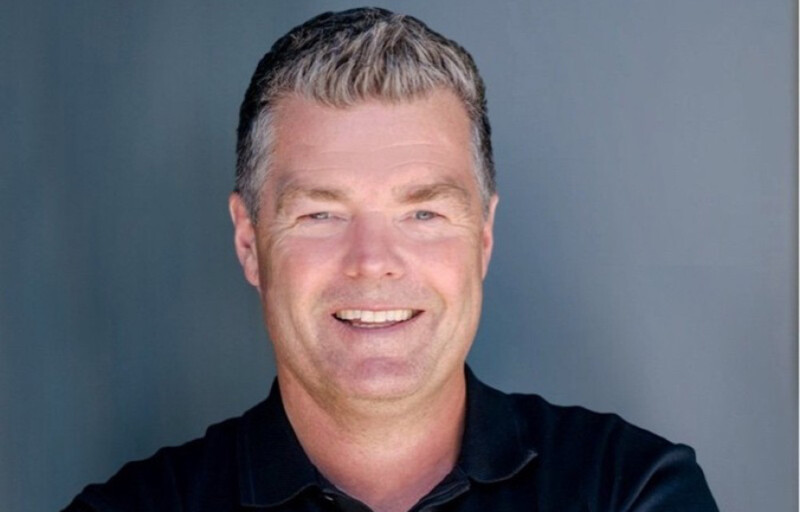 A headshot of Erik Nobbe