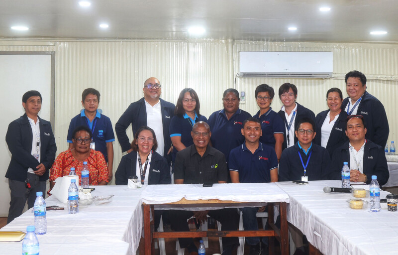 Papua New Guinea Minister for International Trade and Investment Richard Maru met with fishing companies to inform them of the direction the Government was taking for the fisheries industry