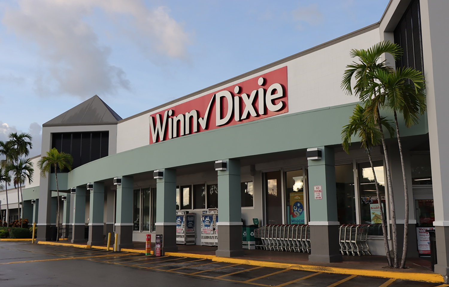 Southeastern Grocers rebrands as The Winn-Dixie Company, aims to grow private-label seafood offerings