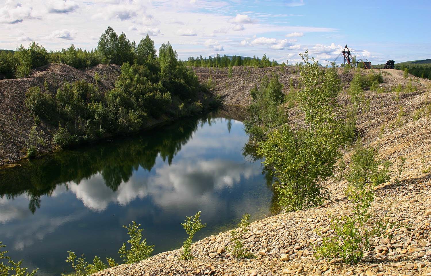 Alaskan transboundary rivers are being polluted by abandoned Canadian mines