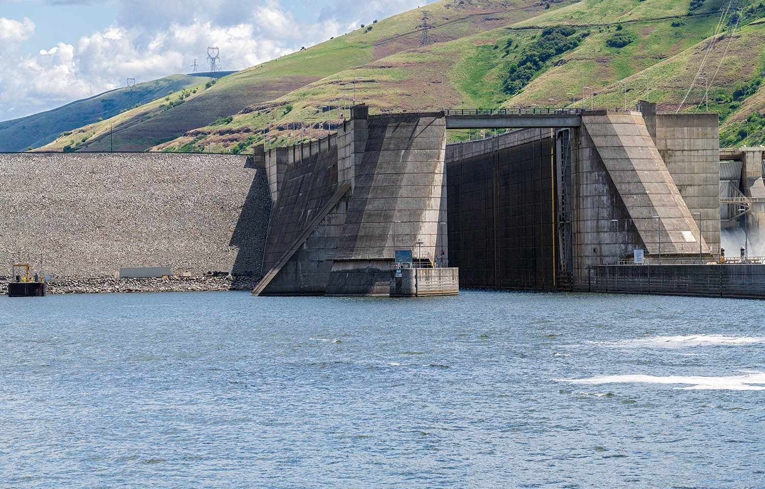 The Lower Granite Dam on the Snake River