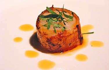 BaconWrappedScallop-NL.jpg