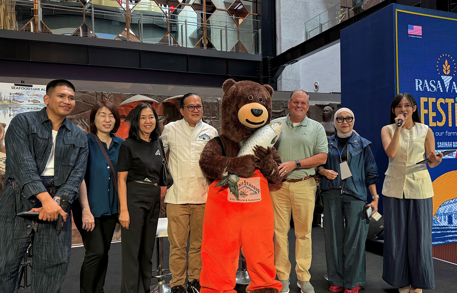 Members of GAPP's board and members of the USDA in Indonesia on a trade mission