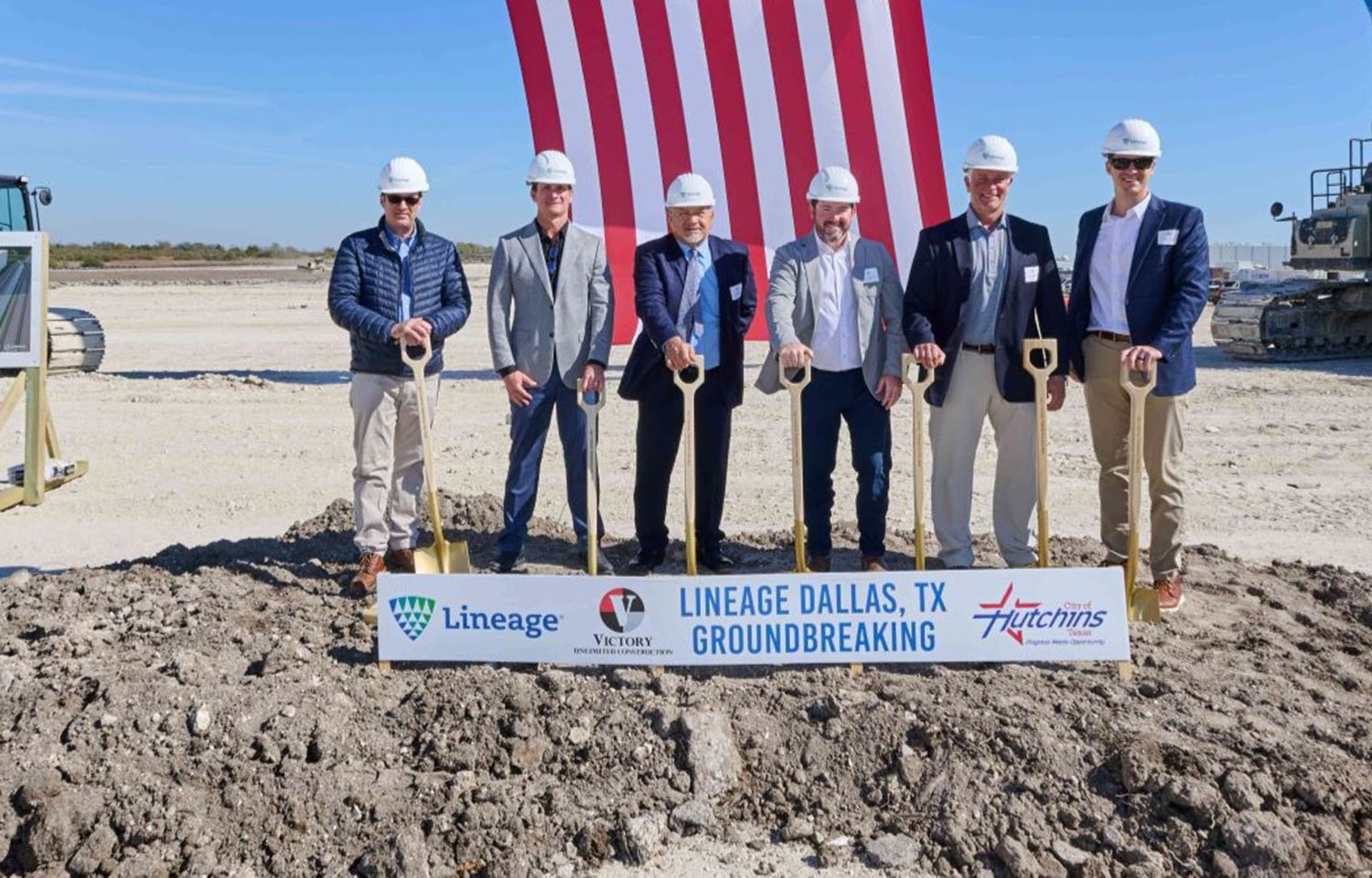 Officials with Lineage at the groundbreaking ceremony in Hutchins, Texas