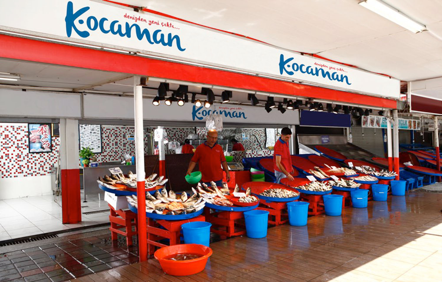 A Kocaman fish stand in Turkey.