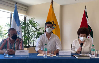 Ecuadorian officials at the announcement the country is joining the Fisheries Transparency Initiative