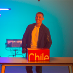 Chilean soccer star Alexis Sánchez is the face of the “Unboxing Chile” campaign.