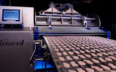 Food processing equipment giant Marel has entered an agreement to acquire Sabetha, Kansas, U.S.A-headquartered Wenger Manufacturing.