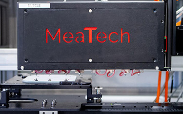 A MeaTech 3-D printer.