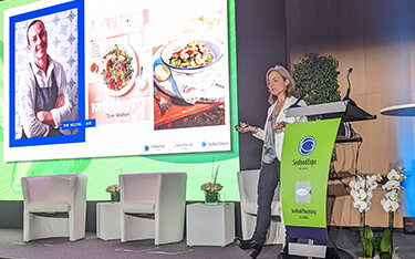 AECOC Seafood Sector Head Angels Segura giving a presentation about the associations new report on seafood.