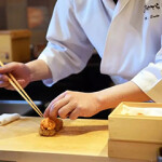 An omakase dish at Sushi Ginza Onodera, which closed 19 August.