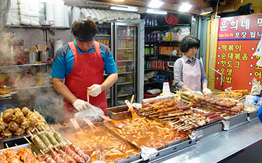 A seafood food stall in a South Korea market.