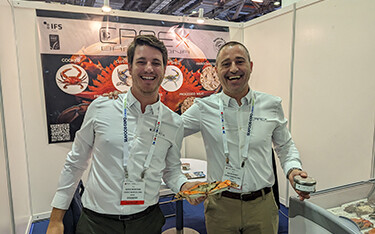 Craex Business Development Manager Adria Montane and Operations Manager David Benet at Seafood Expo Asia.