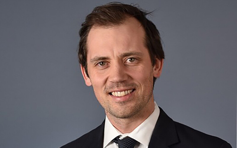 A headshot of Pareto Securities Investment Banker Carl-Emil Kjolas Johannessen