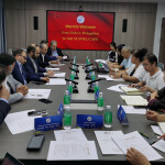 A delegation of Iranian seafood executives and officials meeting with Chinese officials
