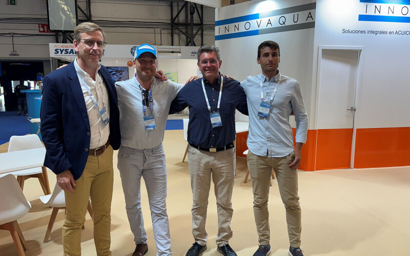 Staff members of Innovaqua and Lakesystemer