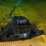 Remora Robotics net/cage-cleaning robot