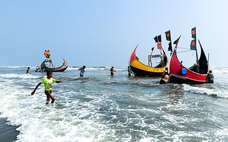 Fishing boats in Bangladesh