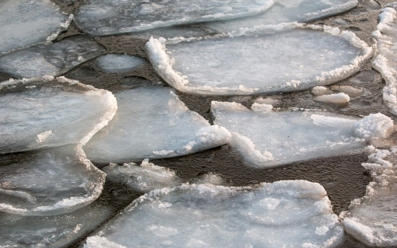 Ice on Chesapeake Bay