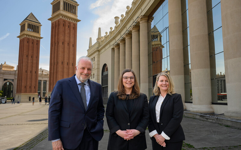 Barcelona General Manager Constantí Serrallonga, Wynter Courmont, and Brenna Hensley